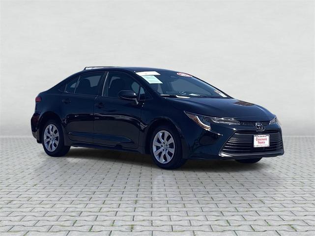 Photo of 2024 Midnight Black Metallic Toyota Corolla