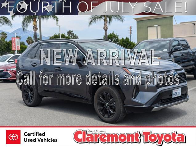 Photo of 2022 Magnetic Gray Metallic/Midnight Black Metallic Toyota RAV4 Hybrid
