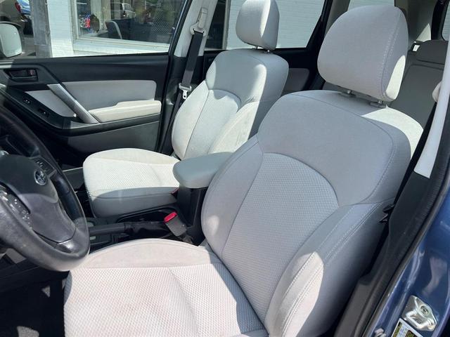 Photo of 2016 Quartz Blue Pearl Subaru Forester
