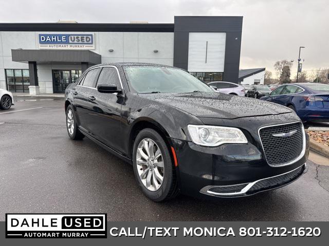 2017 Chrysler 300