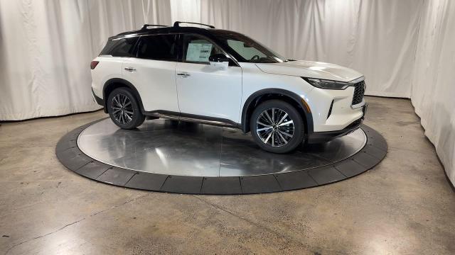 Photo of 2025 Mjst Whte INFINITI QX60