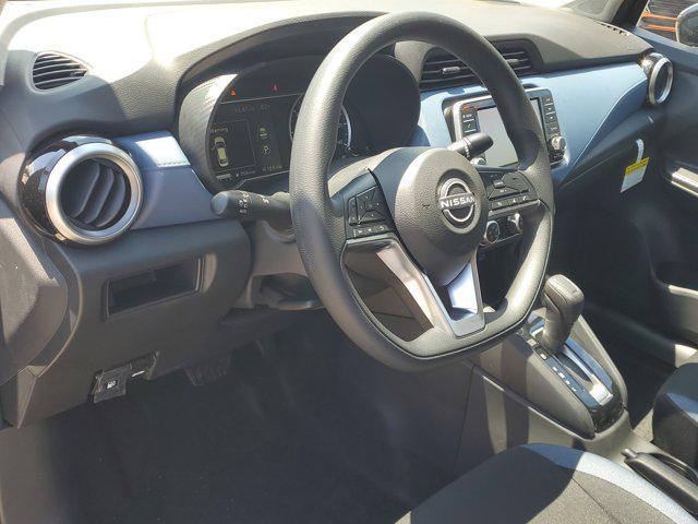 Photo of 2025 Super Black Nissan Versa