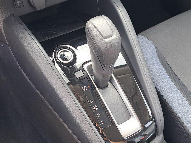 Photo of 2025 Brilliant Silver Metallic Nissan Versa