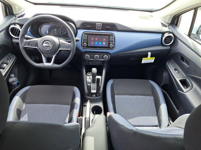 Photo of 2025 Brilliant Silver Metallic Nissan Versa