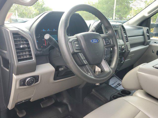 Photo of 2021 Oxford White Ford F-350