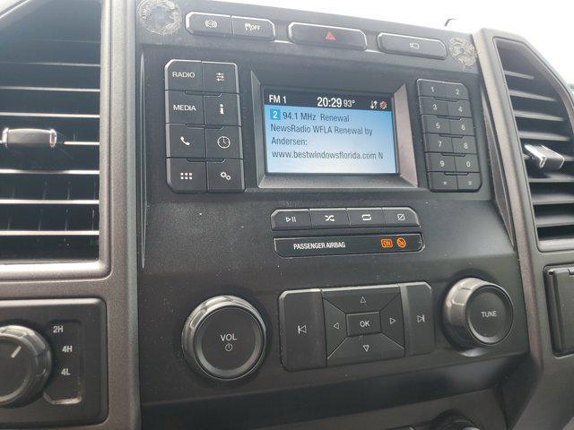Photo of 2021 Oxford White Ford F-350