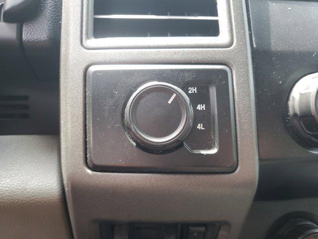 Photo of 2021 Oxford White Ford F-350