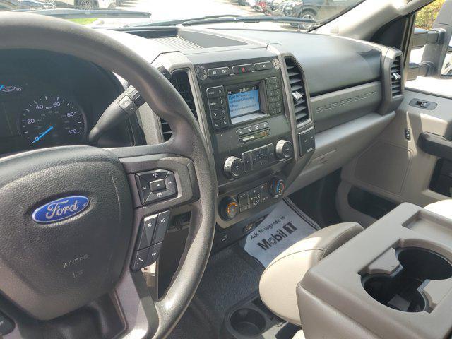 Photo of 2021 Oxford White Ford F-350