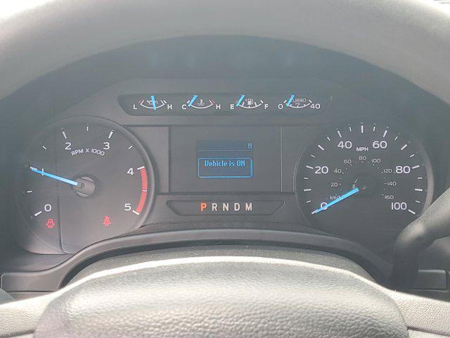 Photo of 2021 Oxford White Ford F-350