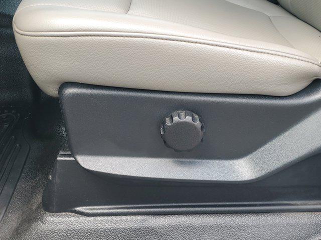 Photo of 2021 Oxford White Ford F-350