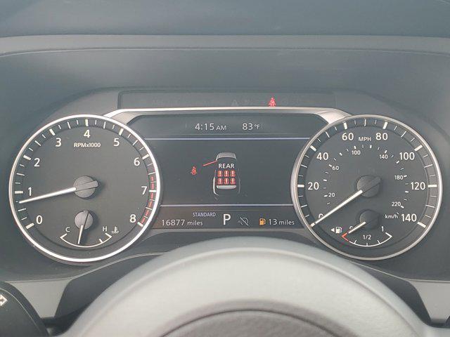 Photo of 2024 Brilliant Silver Metallic Nissan Pathfinder