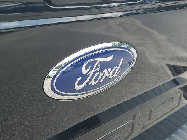 Photo of 2018 Shadow Black Ford F-150