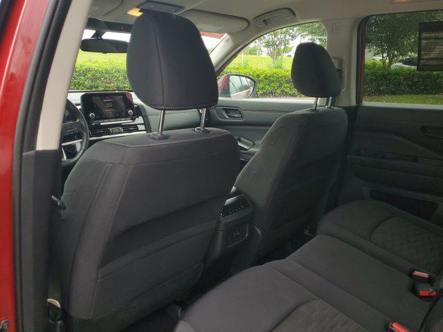 Photo of 2023 Scarlet Ember Tintcoat Nissan Pathfinder