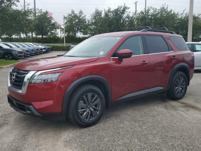 Photo of 2023 Scarlet Ember Tintcoat Nissan Pathfinder
