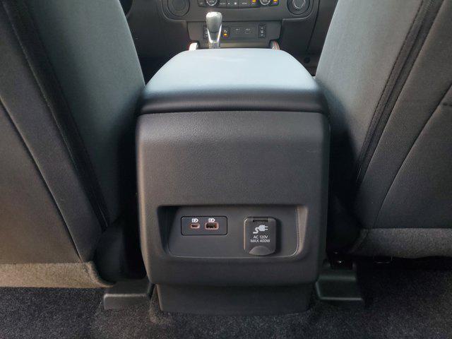 Photo of 2025 Afterburn Orange Nissan Frontier