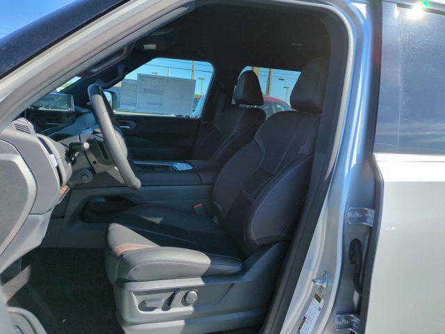 Photo of 2025 Brilliant Silver Metallic Nissan Armada