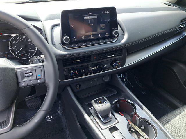 Photo of 2025 Gun Metallic Nissan Rogue