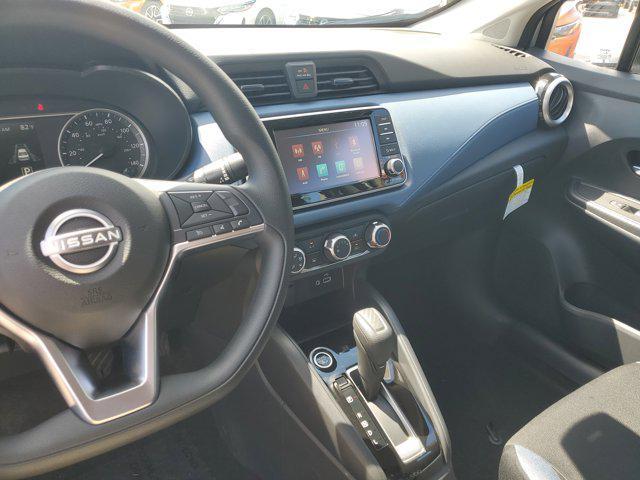 Photo of 2025 Brilliant Silver Metallic Nissan Versa