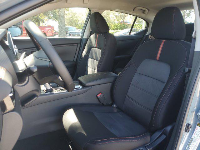 Photo of 2025 Atlantic Gray Metallic/Super Black Nissan Sentra