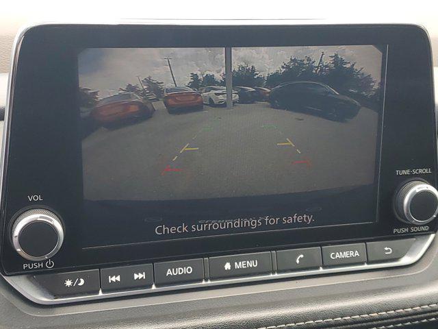 Photo of 2023 Super Black Nissan Rogue