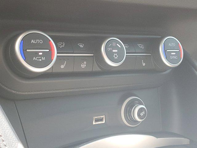 Photo of 2018 Alfa Rosso Alfa Romeo Stelvio