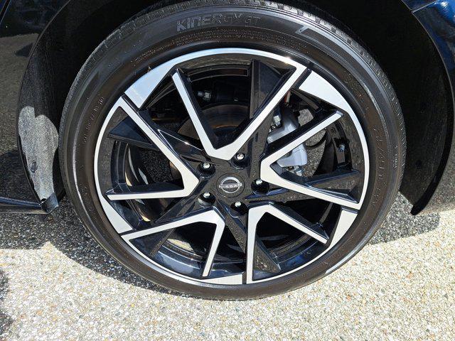 Photo of 2024 Super Black Nissan Sentra
