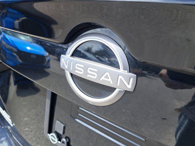 Photo of 2024 Super Black Nissan Sentra