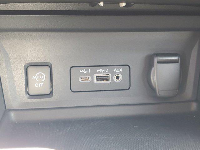 Photo of 2025 Gun Metallic Nissan Sentra