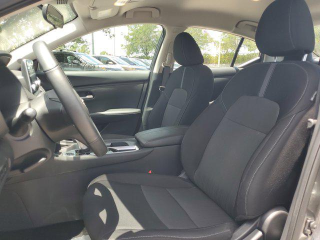 Photo of 2025 Gun Metallic Nissan Sentra