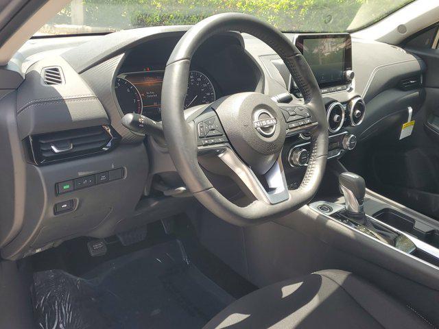 Photo of 2025 Gun Metallic Nissan Sentra