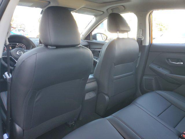 Photo of 2025 Monarch Orange Metallic/Super Black Nissan Sentra