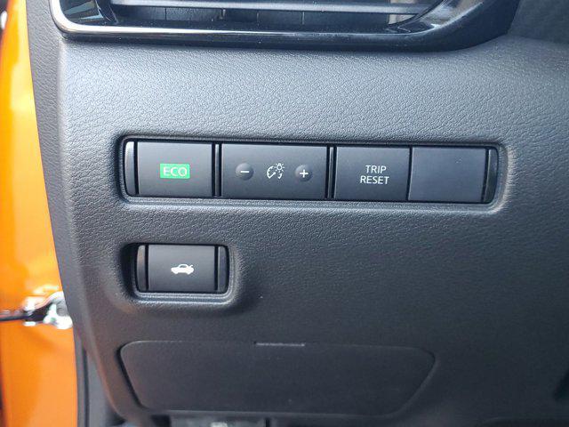 Photo of 2025 Monarch Orange Metallic/Super Black Nissan Sentra