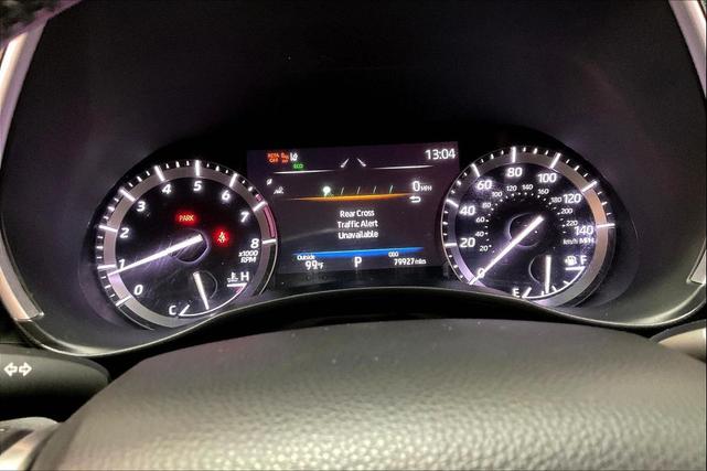 Photo of 2021 Midnight Black Metallic Toyota Highlander