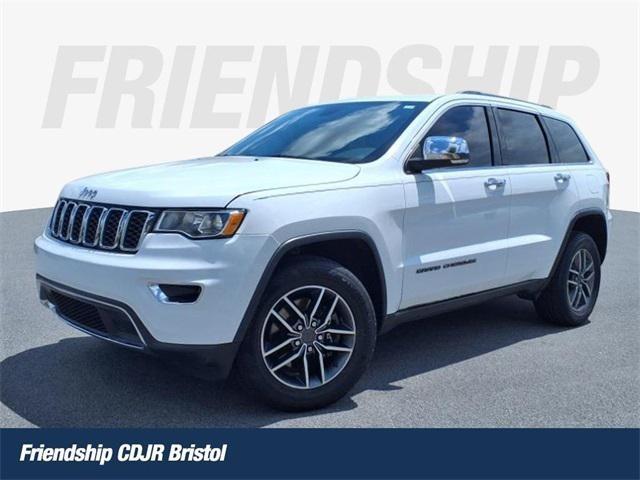 Photo of 2021 Bright White Clearcoat Jeep Grand Cherokee