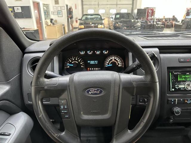 Photo of 2012 Oxford White Ford F-150