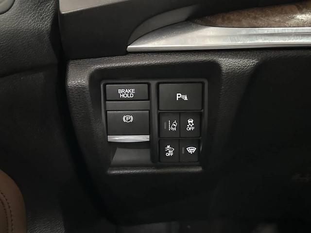 Photo of 2019 Canyon Bronze Metallic Acura MDX