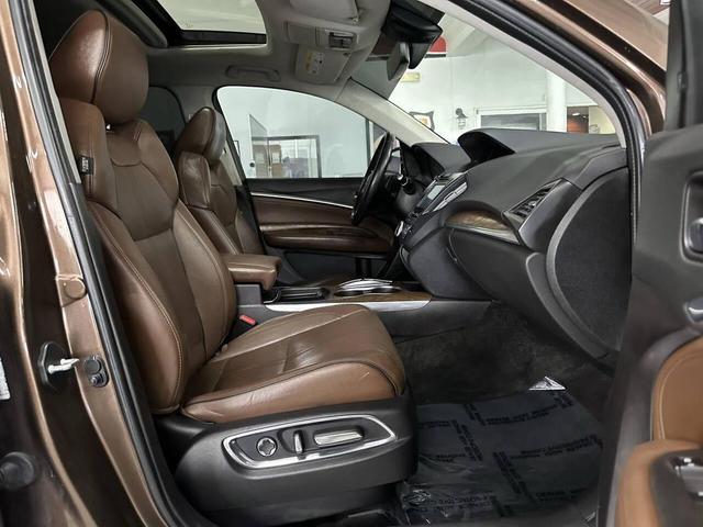 Photo of 2019 Canyon Bronze Metallic Acura MDX