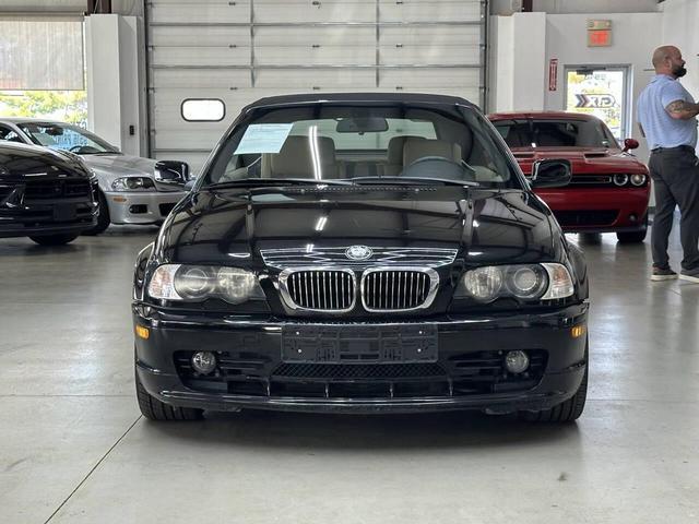 Photo of 2003 BLACK BMW 325