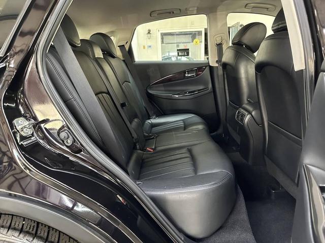 Photo of 2014 BLACK INFINITI QX50