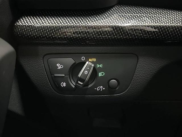 Photo of 2021 Ultra Blue Metallic Audi SQ5