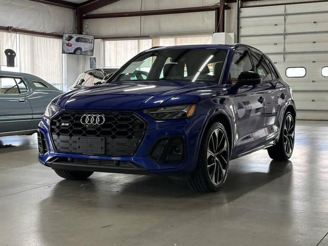 Photo of 2021 Ultra Blue Metallic Audi SQ5