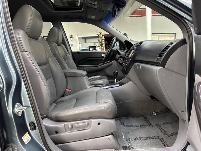 Photo of 2006 Steel Blue Acura MDX