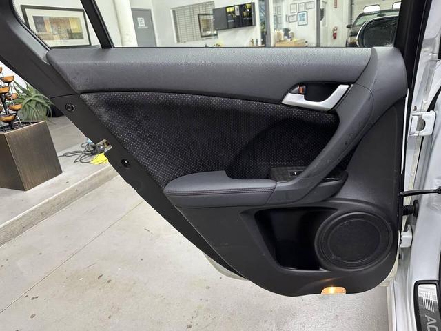 Photo of 2013 Bellanova White Pearl Acura TSX