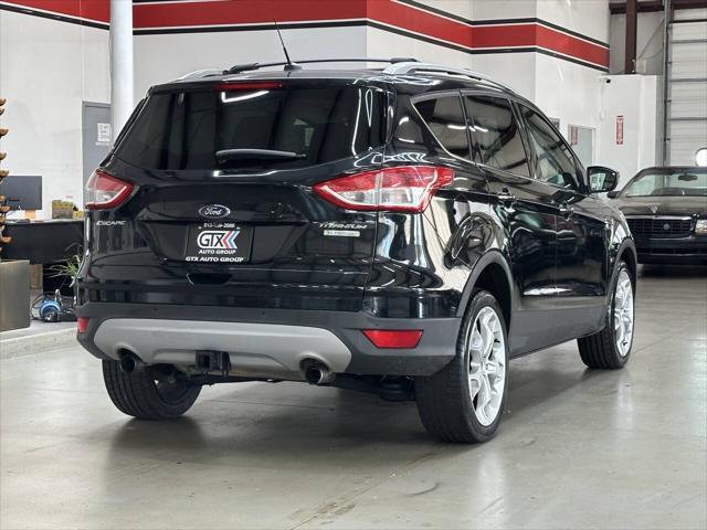 Photo of 2013 Tuxedo Black Ford Escape