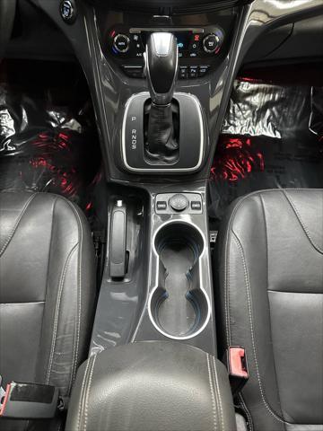 Photo of 2013 Tuxedo Black Ford Escape