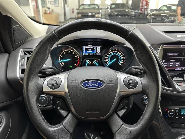 Photo of 2013 Tuxedo Black Ford Escape