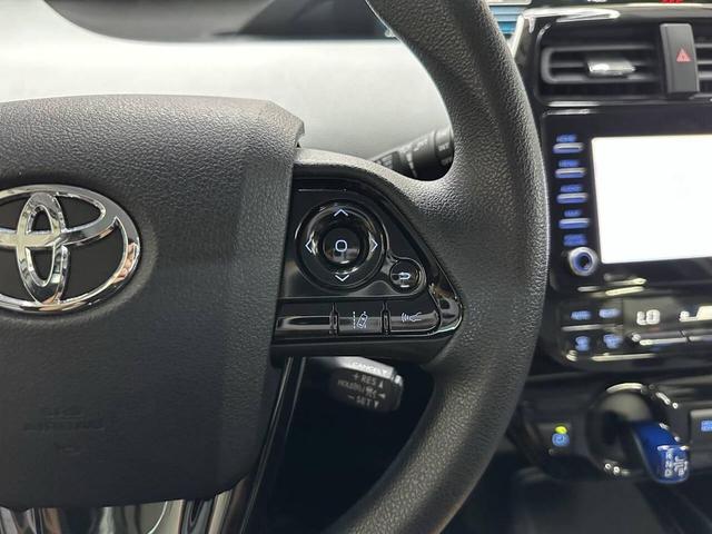 Photo of 2022 Magnetic Gray Metallic Toyota Prius