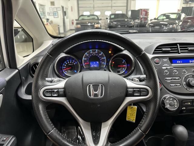 Photo of 2012 Alabaster Silver Metallic Honda Fit