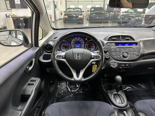 Photo of 2012 Alabaster Silver Metallic Honda Fit