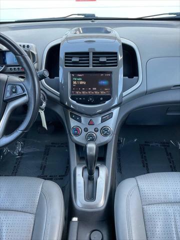 Photo of 2014 RED Chevrolet Sonic